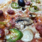 Pizza picantă inferno de la Pizzeria Napoli din Hunedoara